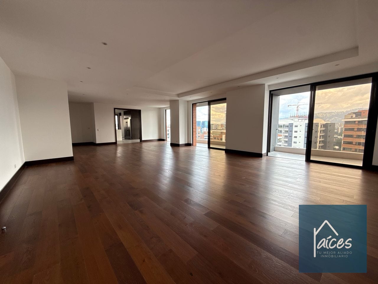 Apartamento en venta VISTANA Zona 14 (D) — Apartamento en Venta en Vistana, Zona 14, Guatemala, Ciudad — foto 1 de 17
