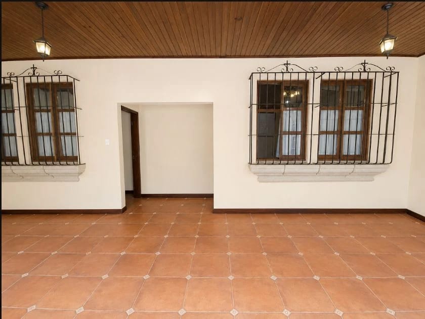 Casa en Venta en el Centro Antigua — Casa en Venta en Antigua, Sacatepéquez — foto 2 de 5
