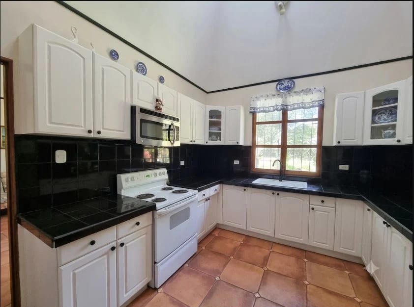 Casa en Venta en el Centro Antigua — Casa en Venta en Antigua, Sacatepéquez — foto 4 de 5