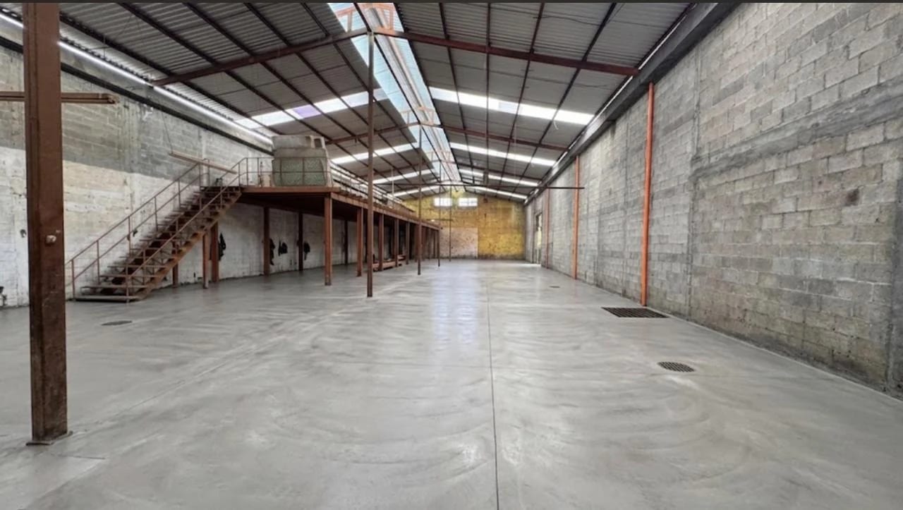 Bodea en Alquiler / Ubicación Estrategica Cerca de Antigua — Bodega / Ofibodega en Alquiler en Antigua, Sacatepéquez — foto 4 de 5