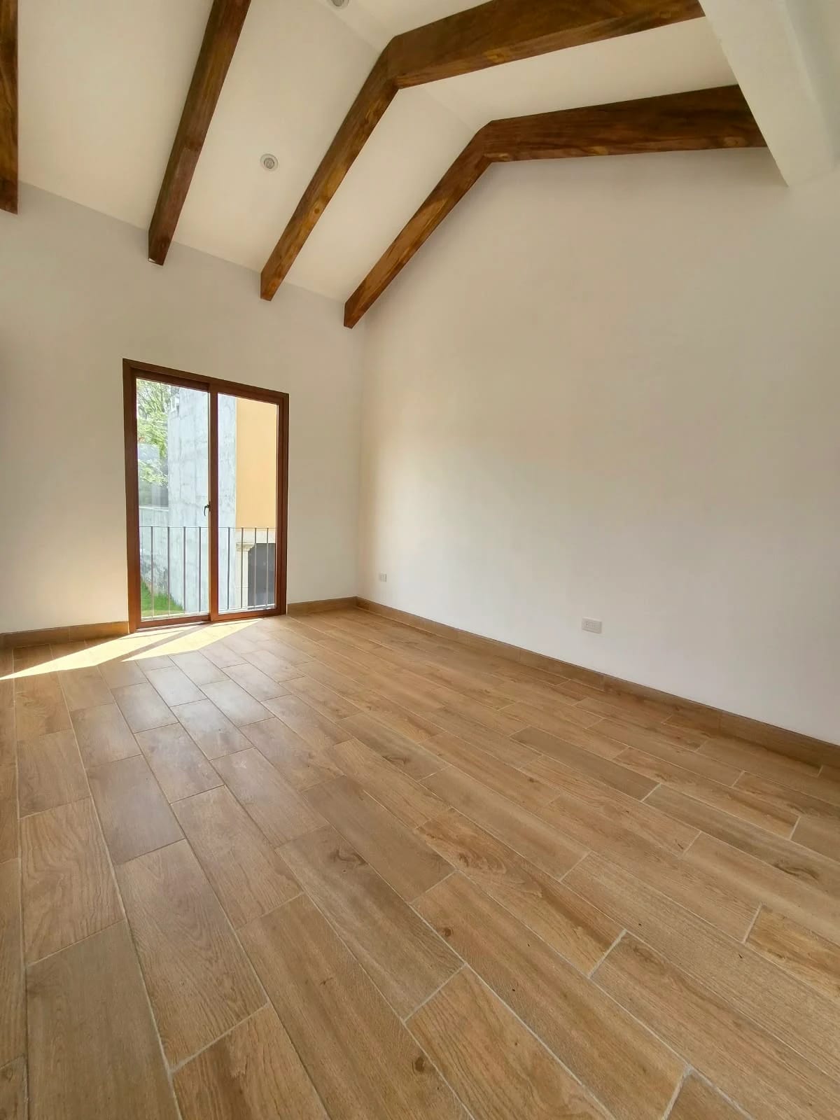 Casa Nueva en Antigua Guatemala — Casa en Venta en Jocotenango, Sacatepéquez — foto 4 de 5