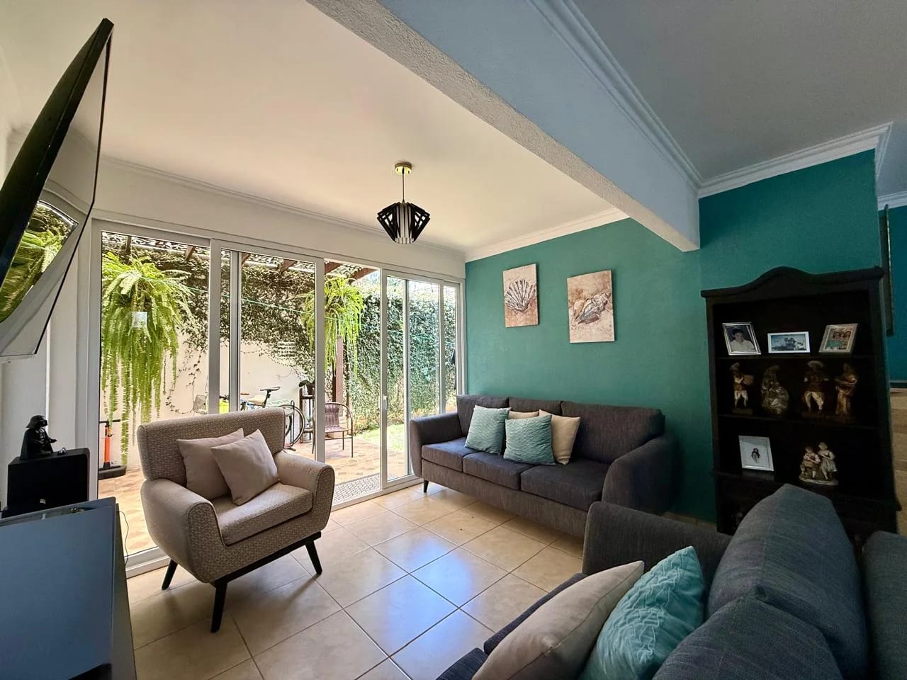 Casa de Esquina en Venta / Residenciales Santana Gardens, Chimaltenang — Casa en Venta en Chimaltenango, Chimaltenango — foto 4 de 5