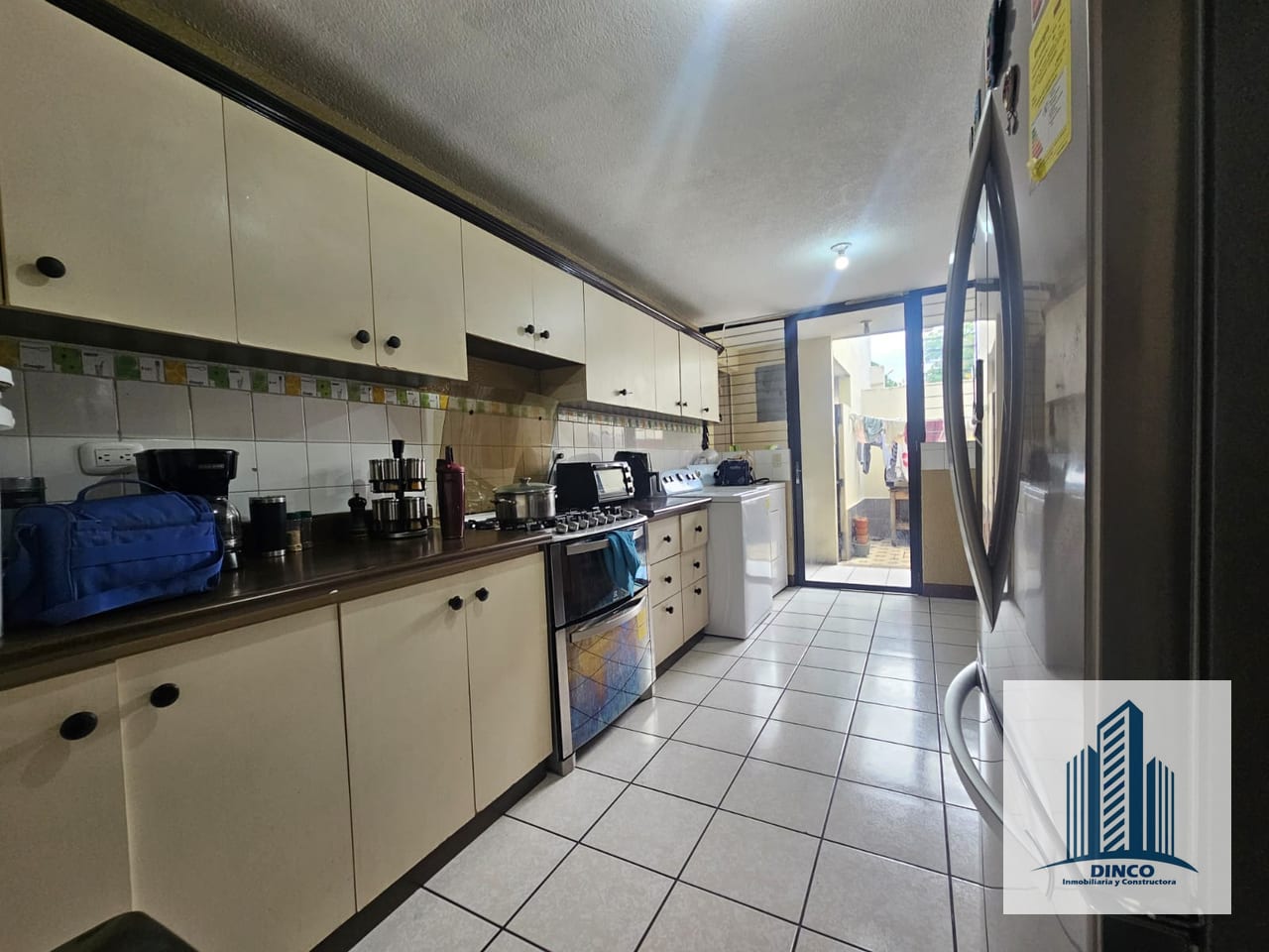 Vendo Casa Dentro de Condomino en Las Charcas Z.11 — Casa en Venta en Zona 11, Guatemala, Ciudad — foto 4 de 6