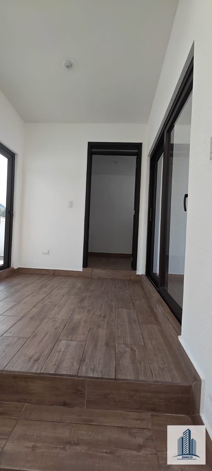 Vendo Casa en Condominio Serena Arrazola — Casa en Venta en Carretera a El Salvador, Guatemala, Ciudad — foto 1 de 9