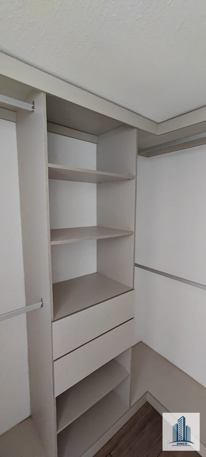 Vendo Casa en Condominio Serena Arrazola — Casa en Venta en Carretera a El Salvador, Guatemala, Ciudad — foto 7 de 9