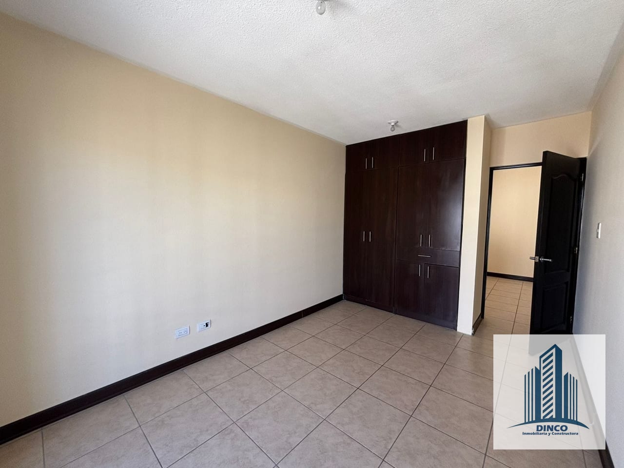 Vendo Casa en Condominio La Reserva CES — Casa en Venta en Carretera a El Salvador, Guatemala, Ciudad — foto 5 de 9