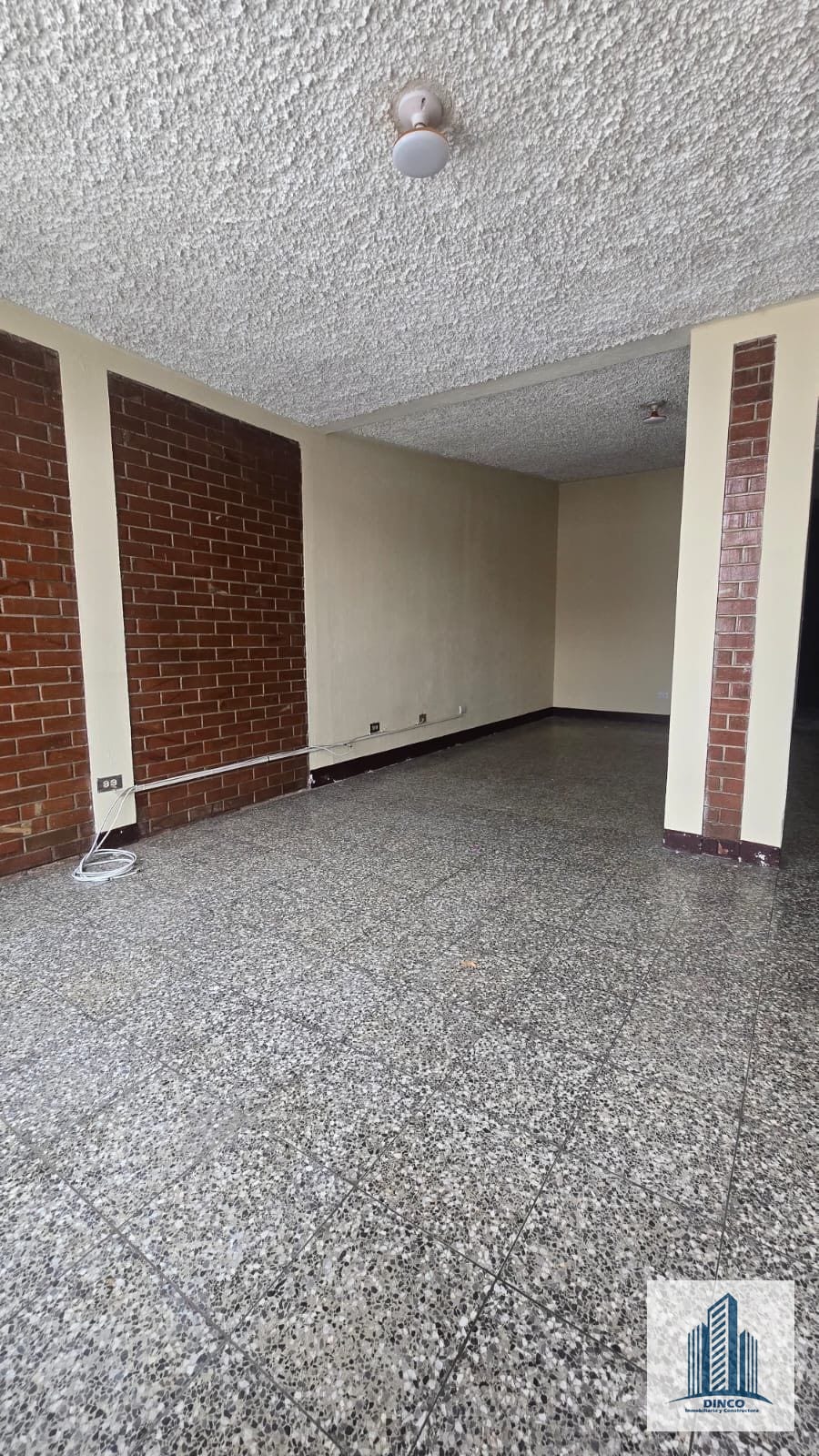 Vendo Casa en Prados de Monte Maria — Casa en Venta en Prados de Monte María, Zona 12, Guatemala, Ciudad — foto 2 de 5