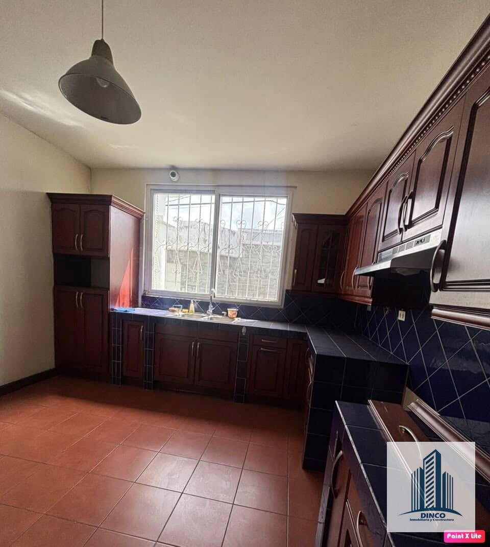 Vendo Casa en Aurora Zona 13 — Casa en Venta en Zona 13, Guatemala, Ciudad — foto 3 de 9