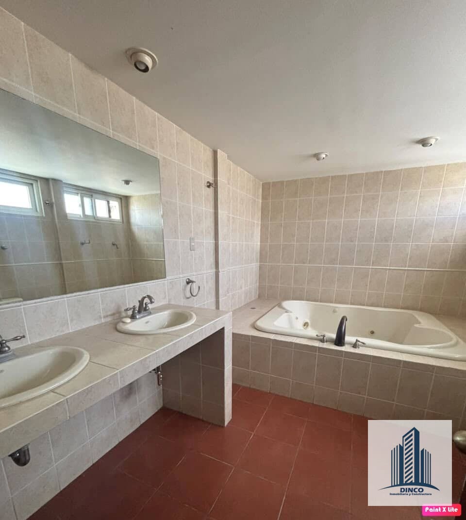 Vendo Casa en Aurora Zona 13 — Casa en Venta en Zona 13, Guatemala, Ciudad — foto 7 de 9