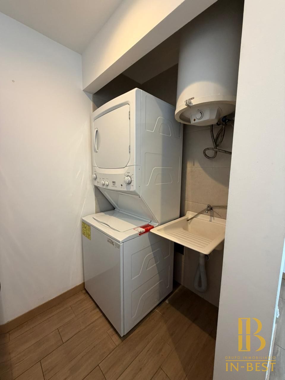 Venta apartamento City Haus zona 10 — Apartamento en Venta en City Haus, Zona 10, Guatemala, Ciudad — foto 4 de 15