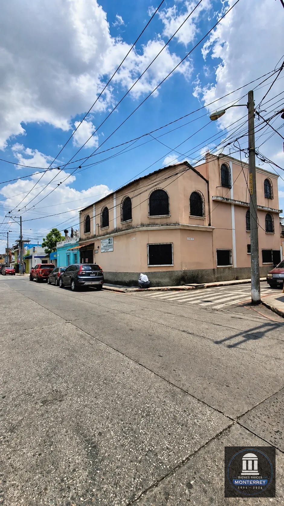 VENTA DE PROPIEDAD + NEGOCIO EN FUNCIONAMIENTO Café / Restaurante – Zona 1 (Sector Gerona, frente al Ministerio Público) — Casa en Venta en Zona 1, Guatemala, Ciudad — foto 1 de 8