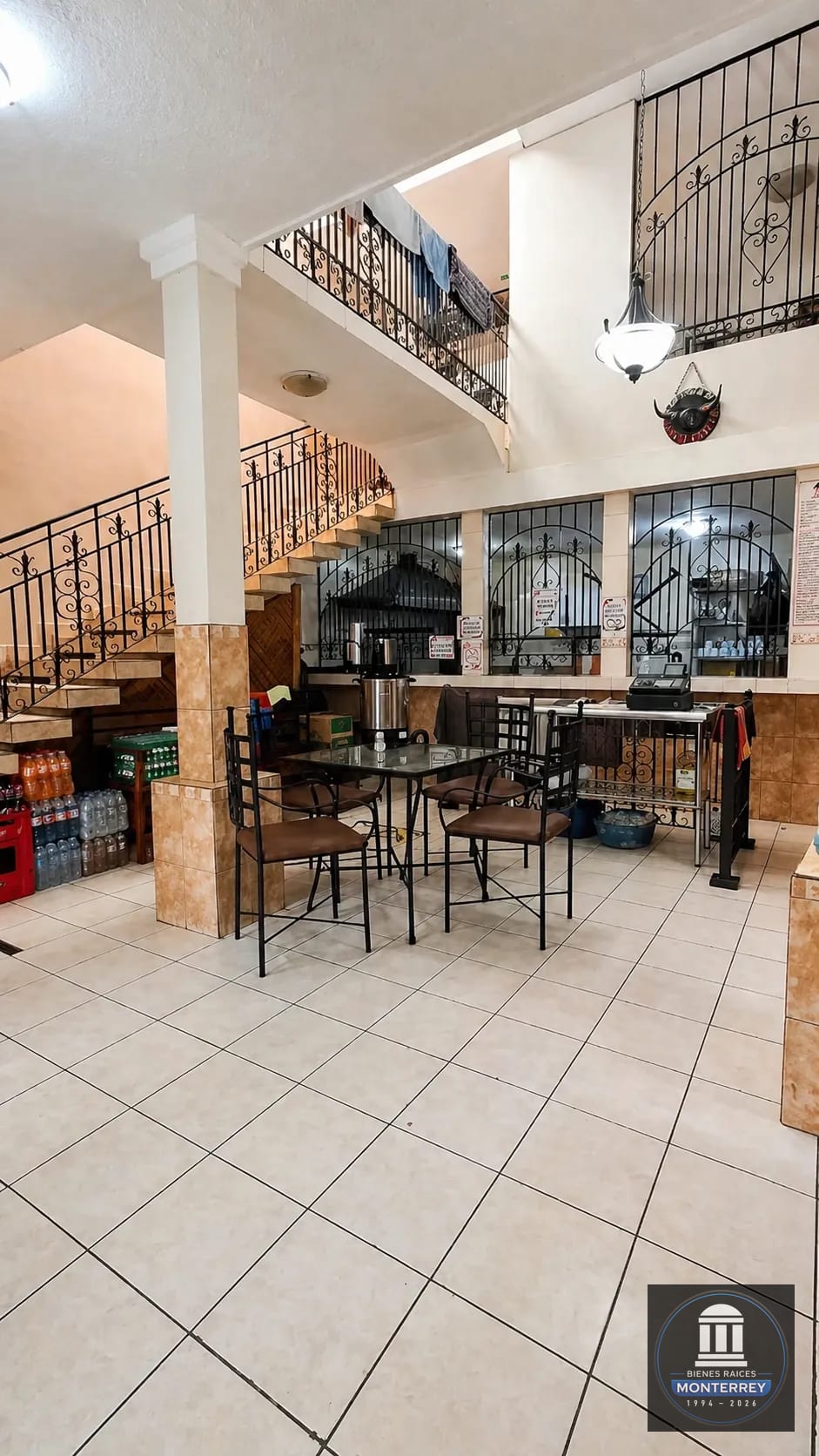VENTA DE PROPIEDAD + NEGOCIO EN FUNCIONAMIENTO Café / Restaurante – Zona 1 (Sector Gerona, frente al Ministerio Público) — Casa en Venta en Zona 1, Guatemala, Ciudad — foto 5 de 8
