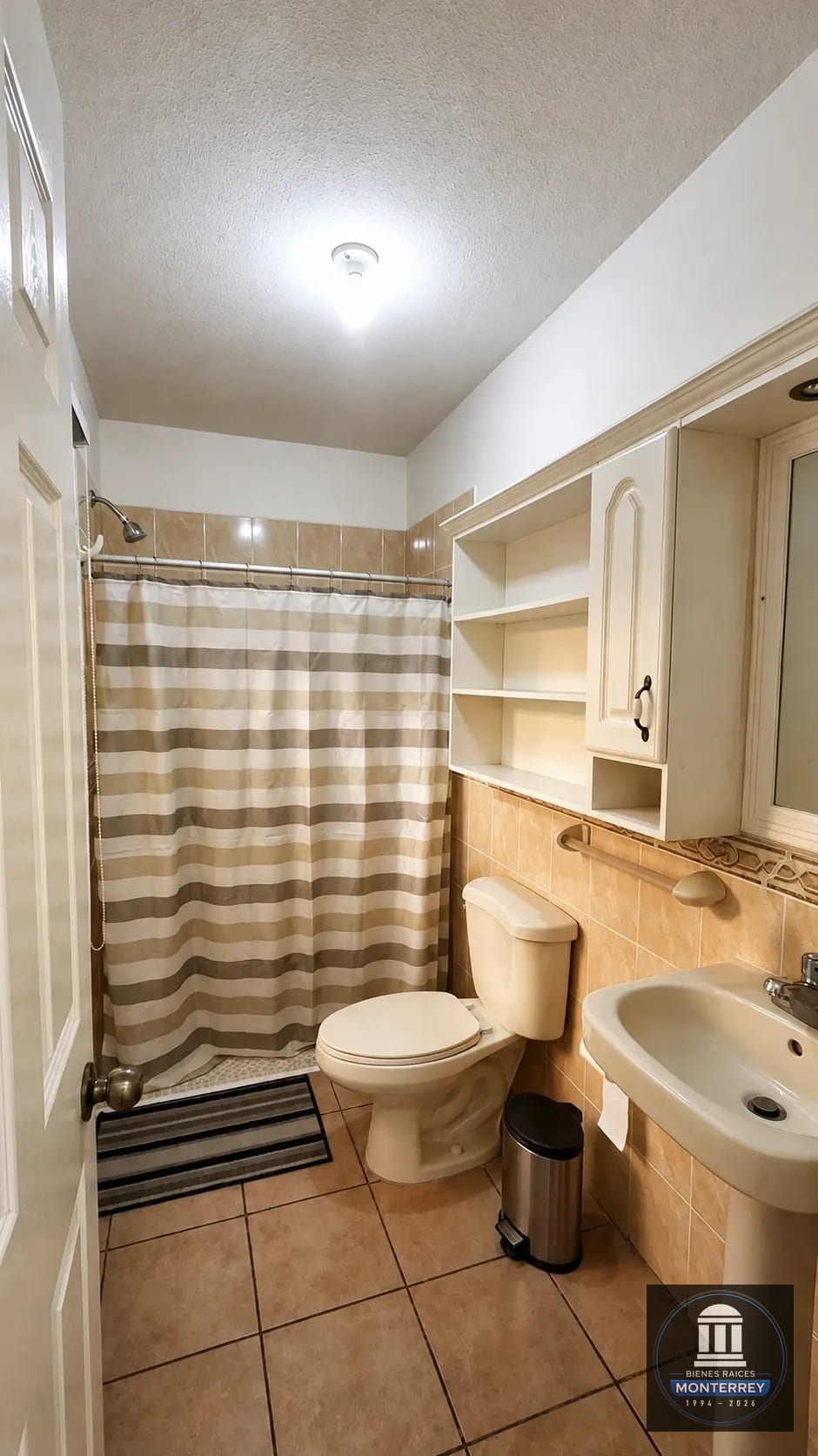 Casa Solana en Venta | San Agustin, Condado Naranjo | Zona 4 de Mixco — Casa en Venta en Zona 4 Mixco, Guatemala, Ciudad — foto 12 de 17