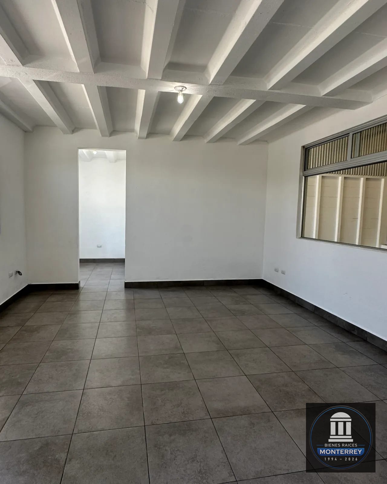 Bodega en Renta de 755 M² | Par Industrial las Tunas | Zona 4 de Mixco — Bodega / Ofibodega en Alquiler en Condado Naranjo, Zona 4 Mixco, Guatemala, Ciudad — foto 8 de 17