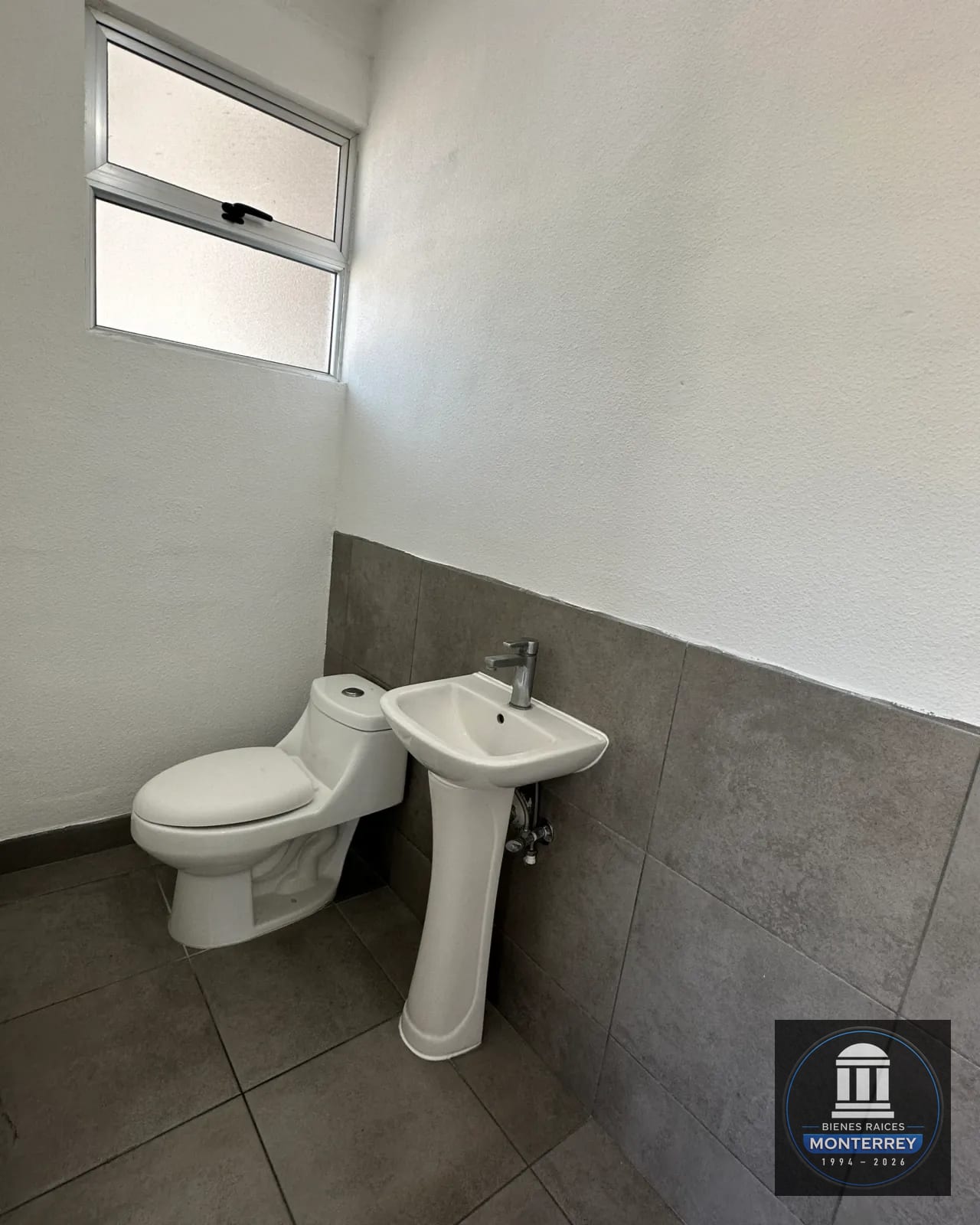 Bodega en Renta de 755 M² | Par Industrial las Tunas | Zona 4 de Mixco — Bodega / Ofibodega en Alquiler en Condado Naranjo, Zona 4 Mixco, Guatemala, Ciudad — foto 16 de 17