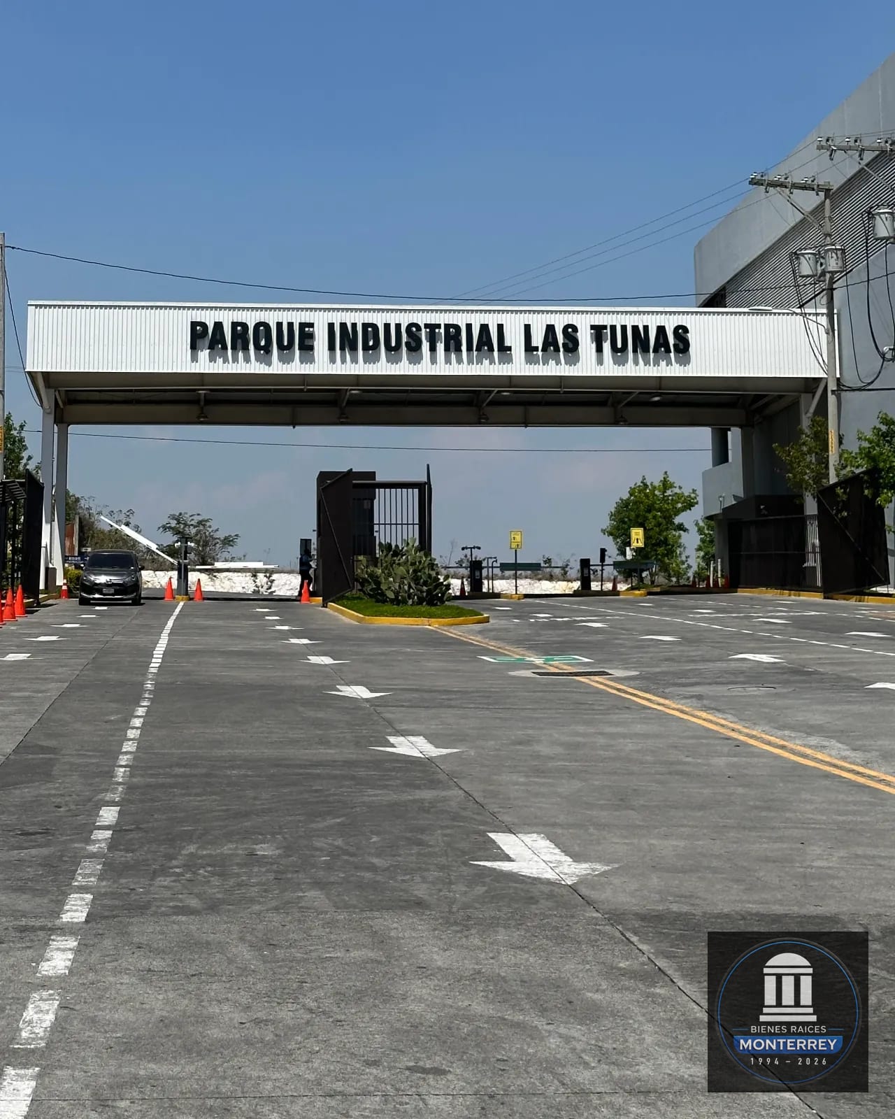 Bodega en Renta de 755 M² | Par Industrial las Tunas | Zona 4 de Mixco — Bodega / Ofibodega en Alquiler en Condado Naranjo, Zona 4 Mixco, Guatemala, Ciudad — foto 1 de 17