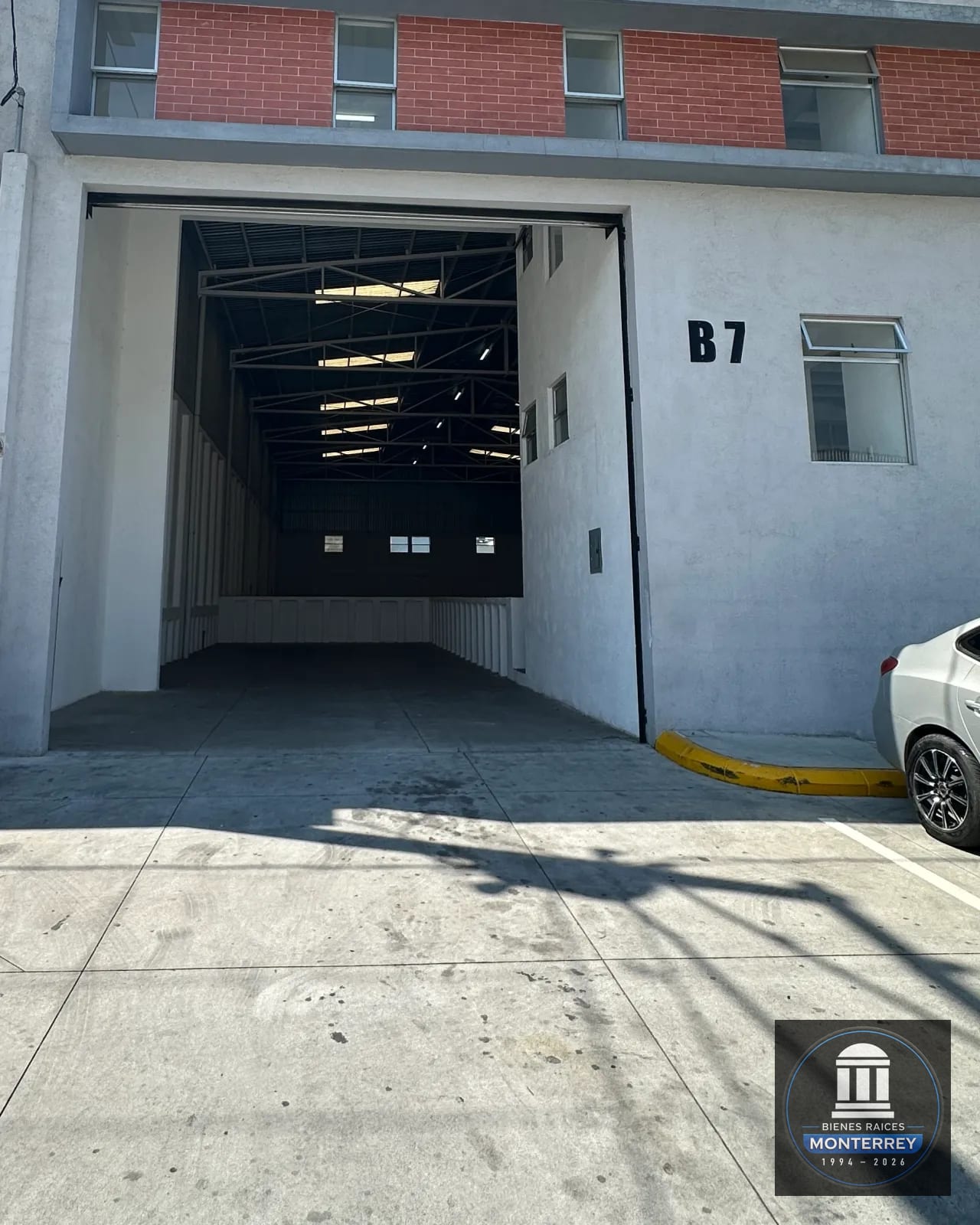 Bodega en Renta de 755 M² | Par Industrial las Tunas | Zona 4 de Mixco — Bodega / Ofibodega en Alquiler en Condado Naranjo, Zona 4 Mixco, Guatemala, Ciudad — foto 3 de 17