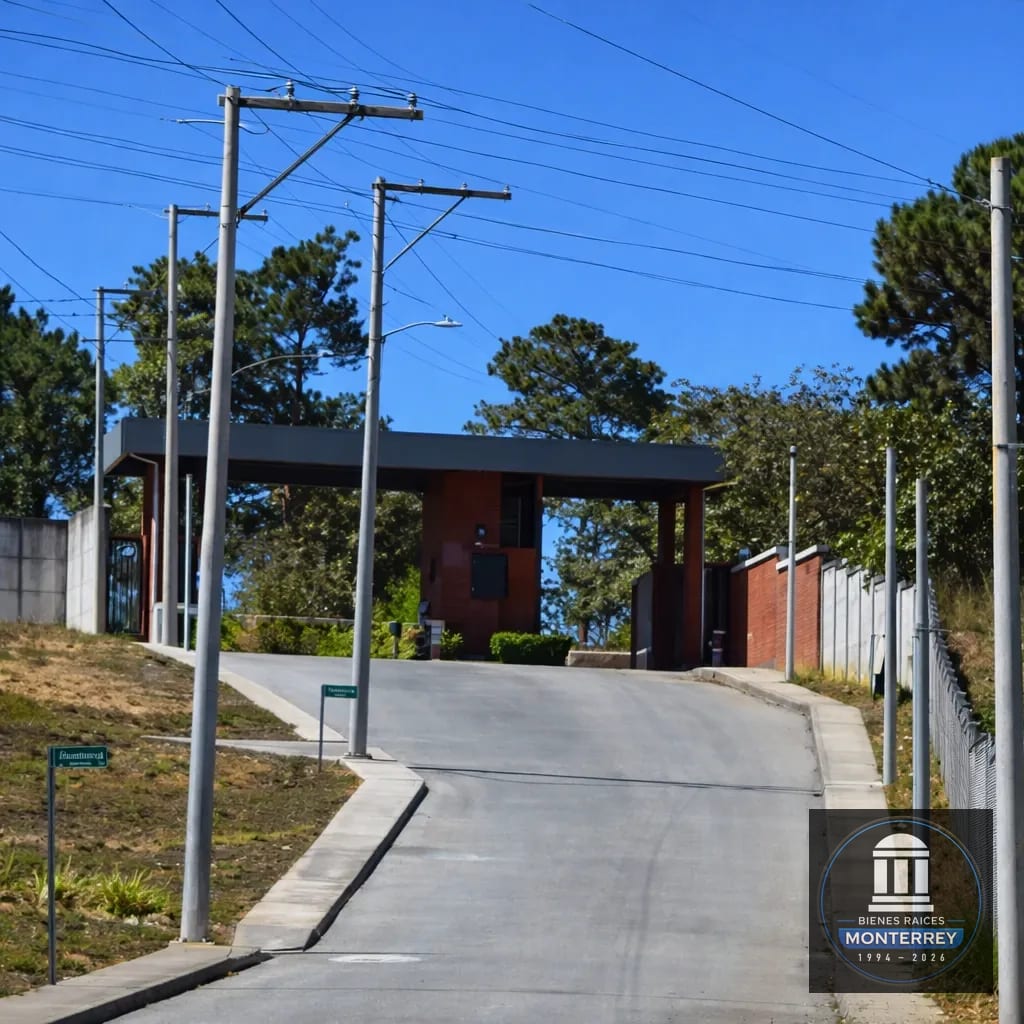 4 Lotes Juntos en Venta | Carretera a San Pedro Ayampuc — Terreno en Venta en San Pedro Ayampuc, Guatemala, Ciudad — foto 2 de 9