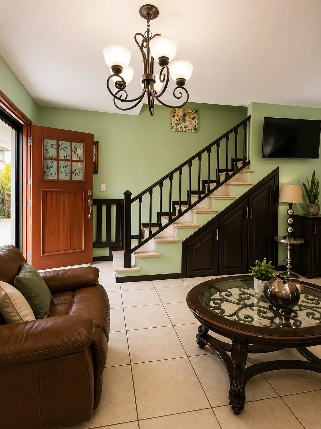 Casa en Renta Modelo Navarra | Condado en Naranjo | Zona 4 de Mixco — Casa en Alquiler en Condado Naranjo, Zona 4 Mixco, Guatemala, Ciudad — foto 2 de 17
