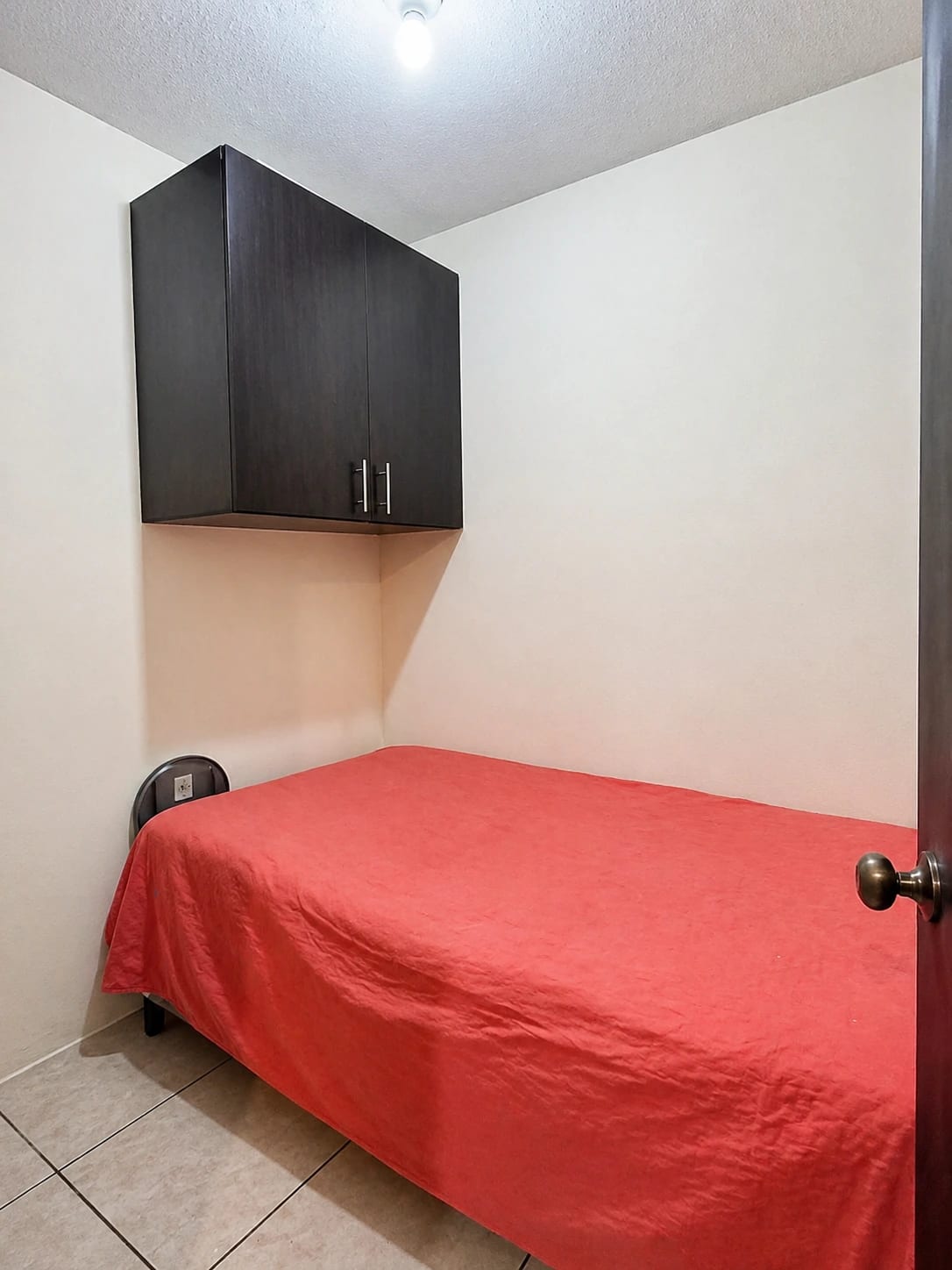 Casa en Renta Modelo Navarra | Condado en Naranjo | Zona 4 de Mixco — Casa en Alquiler en Condado Naranjo, Zona 4 Mixco, Guatemala, Ciudad — foto 11 de 17