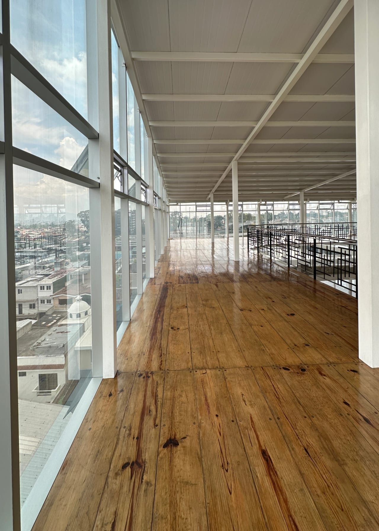 Complejo Corporativo en Venta | Boulevard Tulam Tzu | Zona 4 de Mixco — Edificio en Alquiler en Vistas de la floresta, Zona 4 Mixco, Guatemala, Ciudad — foto 3 de 17