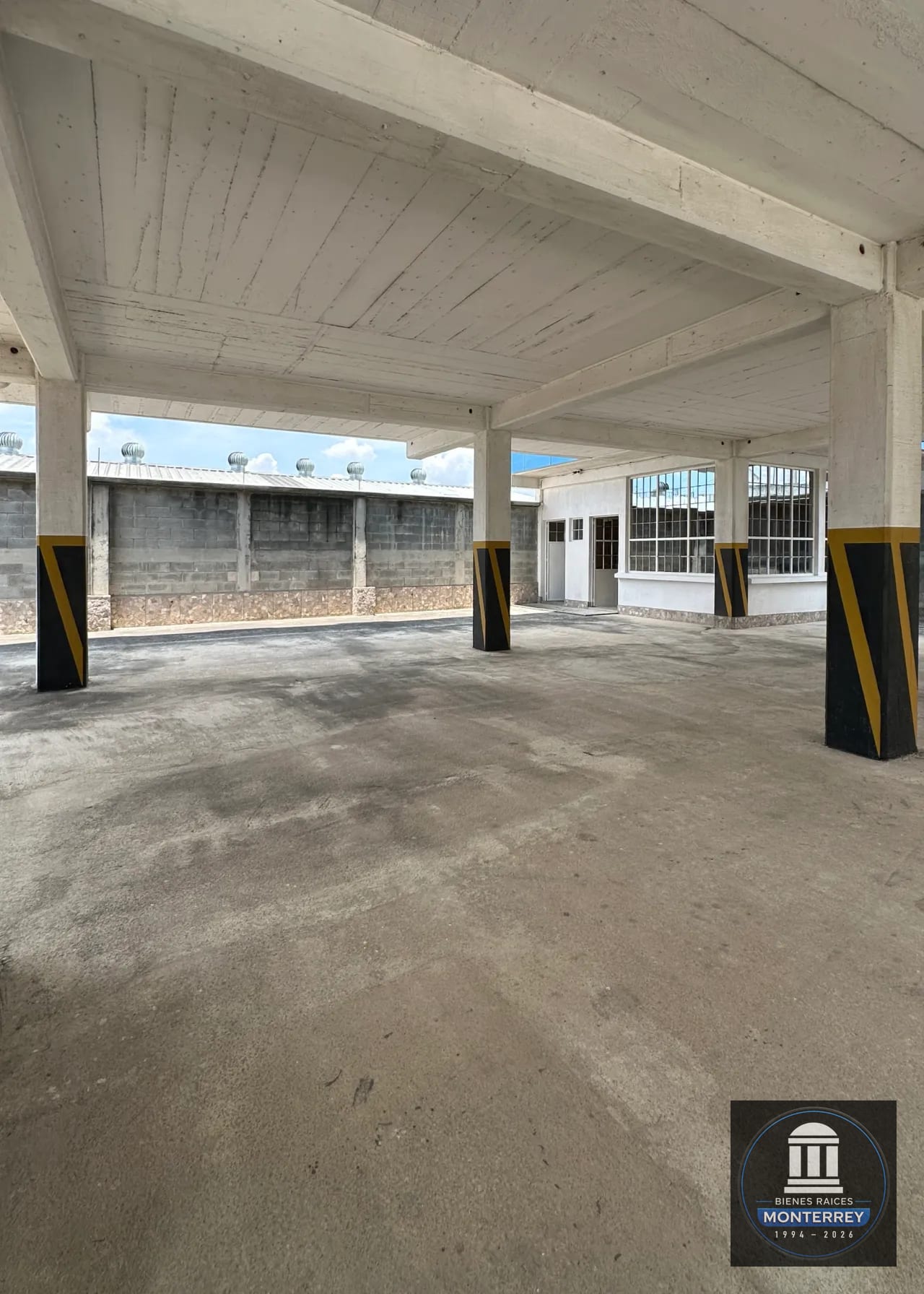 Complejo Corporativo en Venta | Boulevard Tulam Tzu | Zona 4 de Mixco — Edificio en Venta en Vistas de la floresta, Zona 4 Mixco, Guatemala, Ciudad — foto 12 de 17