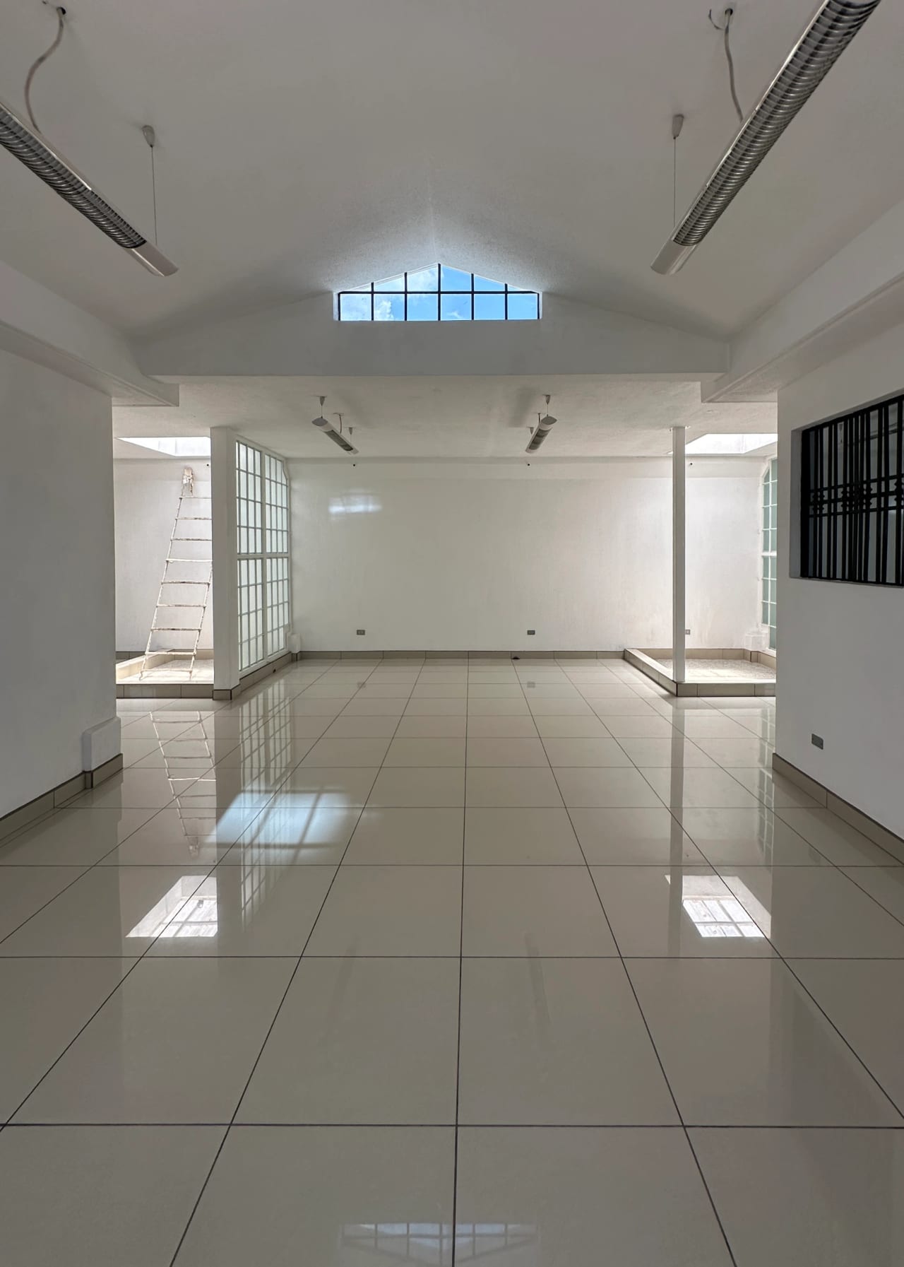 Complejo Corporativo en Venta | Boulevard Tulam Tzu | Zona 4 de Mixco — Edificio en Alquiler en Vistas de la floresta, Zona 4 Mixco, Guatemala, Ciudad — foto 17 de 17