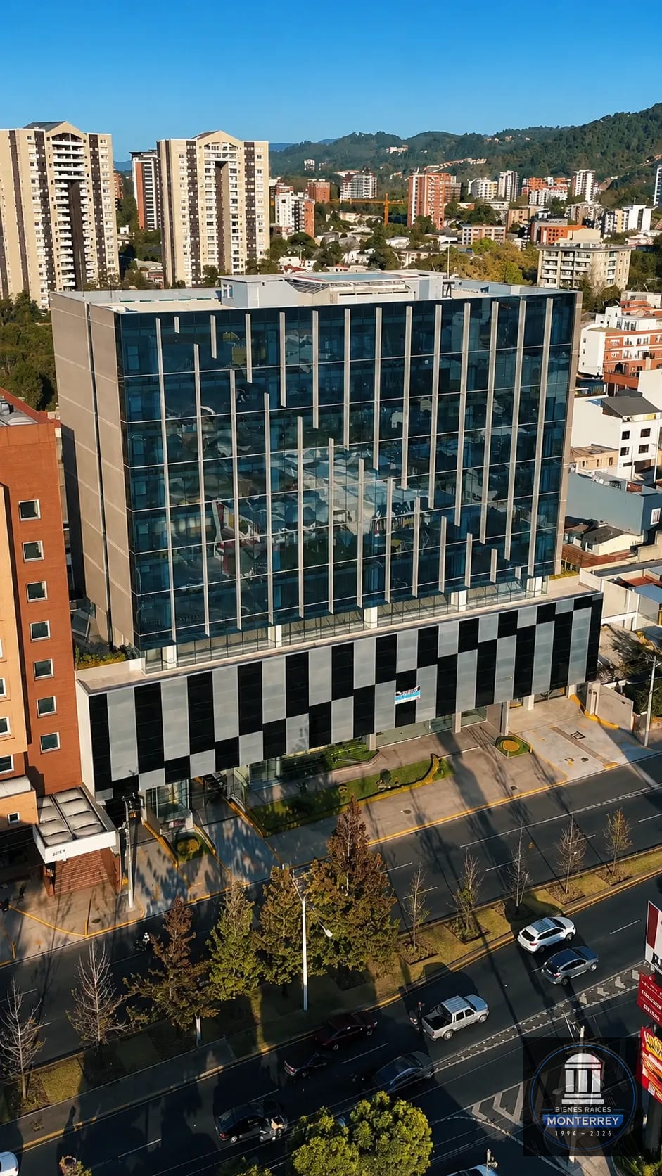 Edificio en Renta (preda) | Boulevard los Proceres | Zona 10 Guatemala