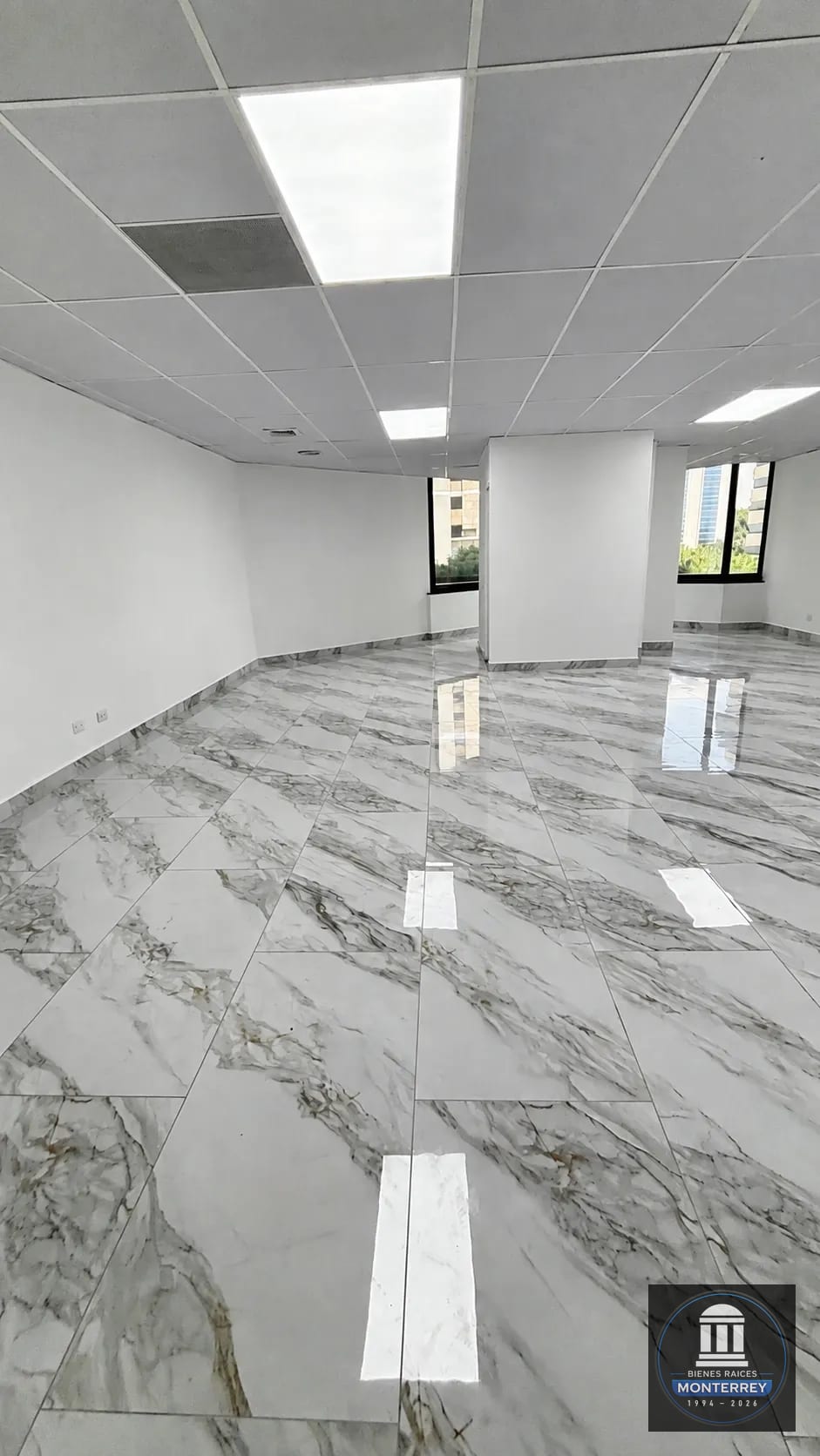 Oficina en Alquiler 86 Metros Cuadrados | Murano Center | Zona 10 — Oficina en Alquiler en Murano Center, Zona 10, Guatemala, Ciudad — foto 4 de 11