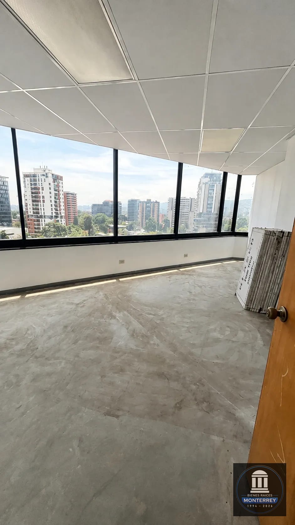 Oficina en Alquiler 86 Metros Cuadrados | Murano Center | Zona 10 — Oficina en Alquiler en Murano Center, Zona 10, Guatemala, Ciudad — foto 4 de 9