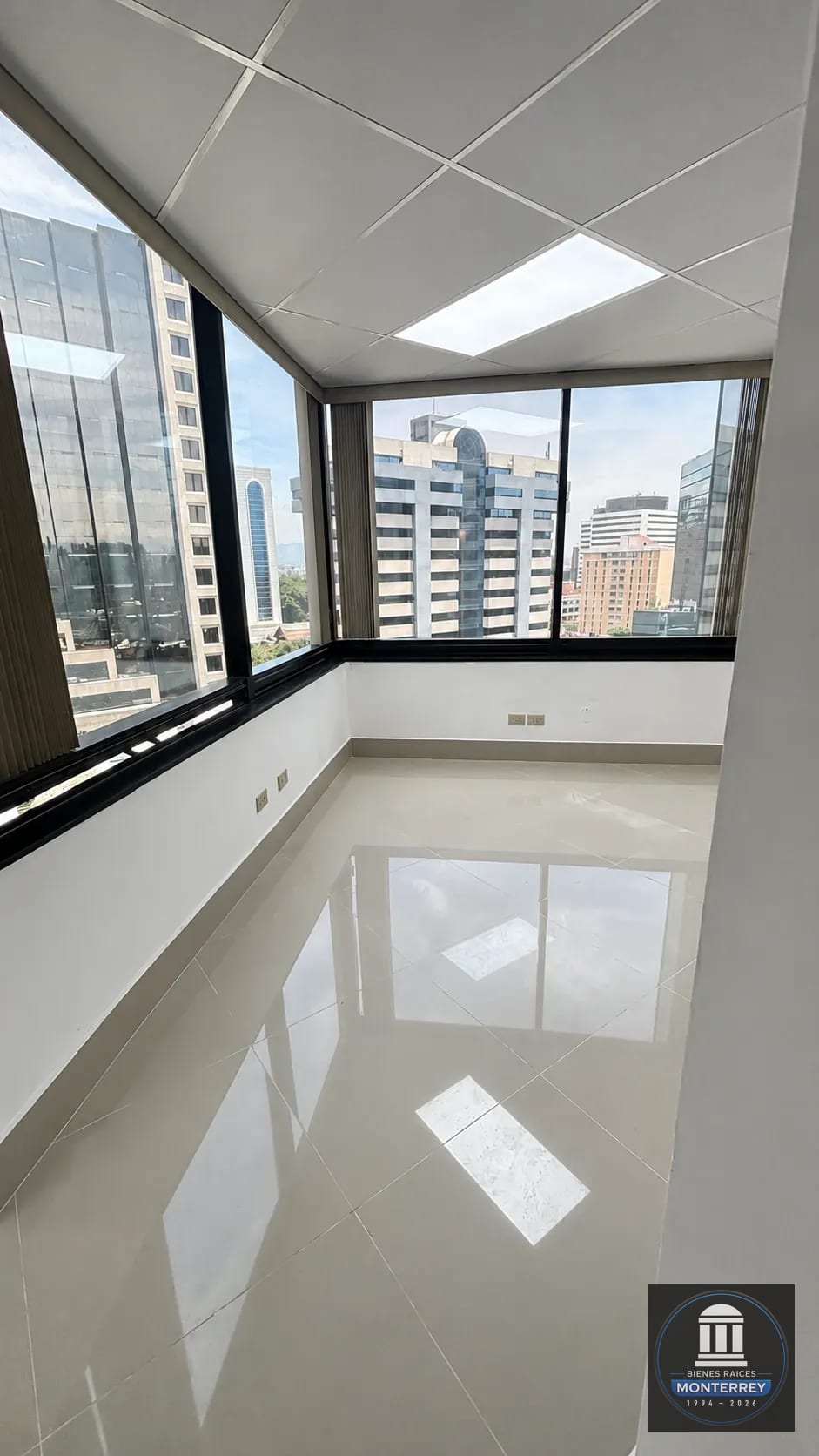 Oficina en Alquiler 85 Metros Cuadrados | Murano Center | Zona 10 — Oficina en Alquiler en Murano Center, Zona 10, Guatemala, Ciudad — foto 10 de 16