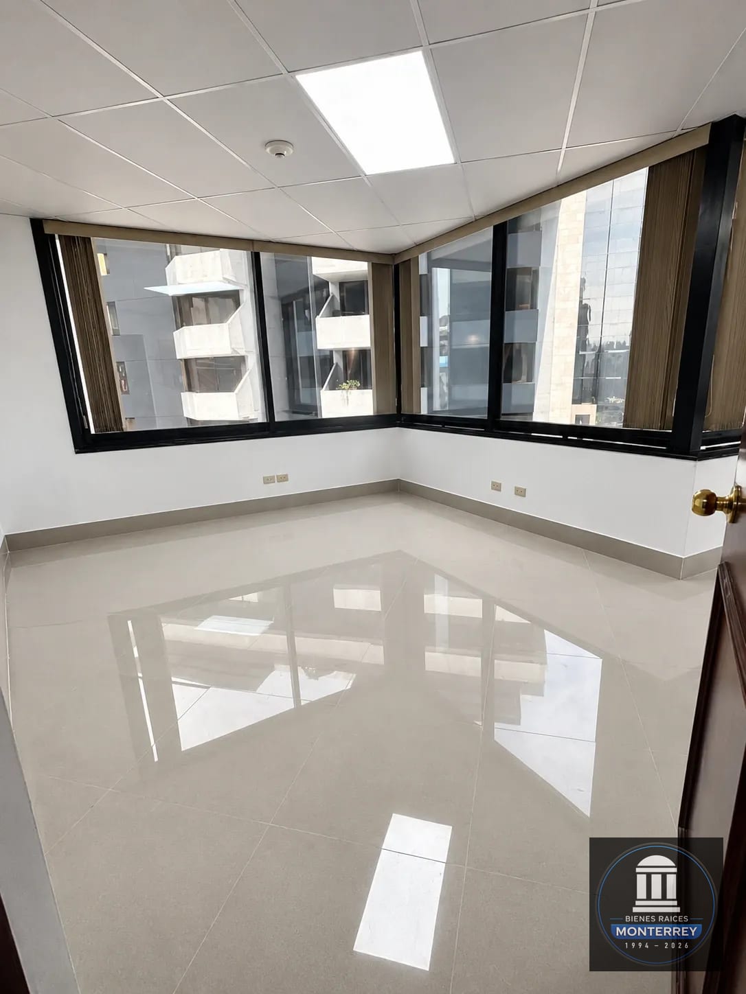 Oficina en Alquiler 85 Metros Cuadrados | Murano Center | Zona 10 — Oficina en Alquiler en Murano Center, Zona 10, Guatemala, Ciudad — foto 13 de 16