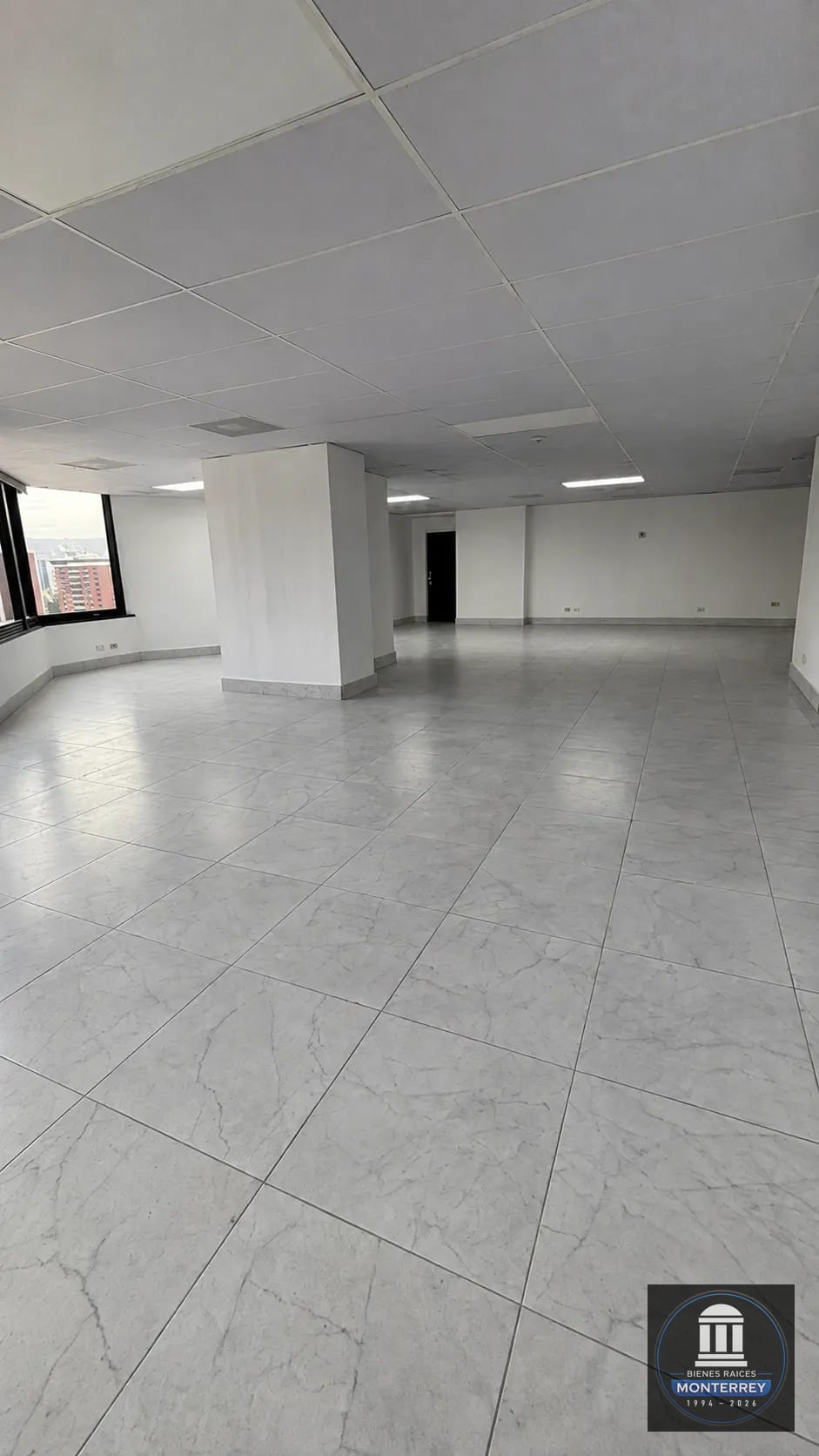 Oficina en Alquiler 185 Metros Cuadrados | Murano Center | Zona 10 — Oficina en Alquiler en Murano Center, Zona 10, Guatemala, Ciudad — foto 5 de 17