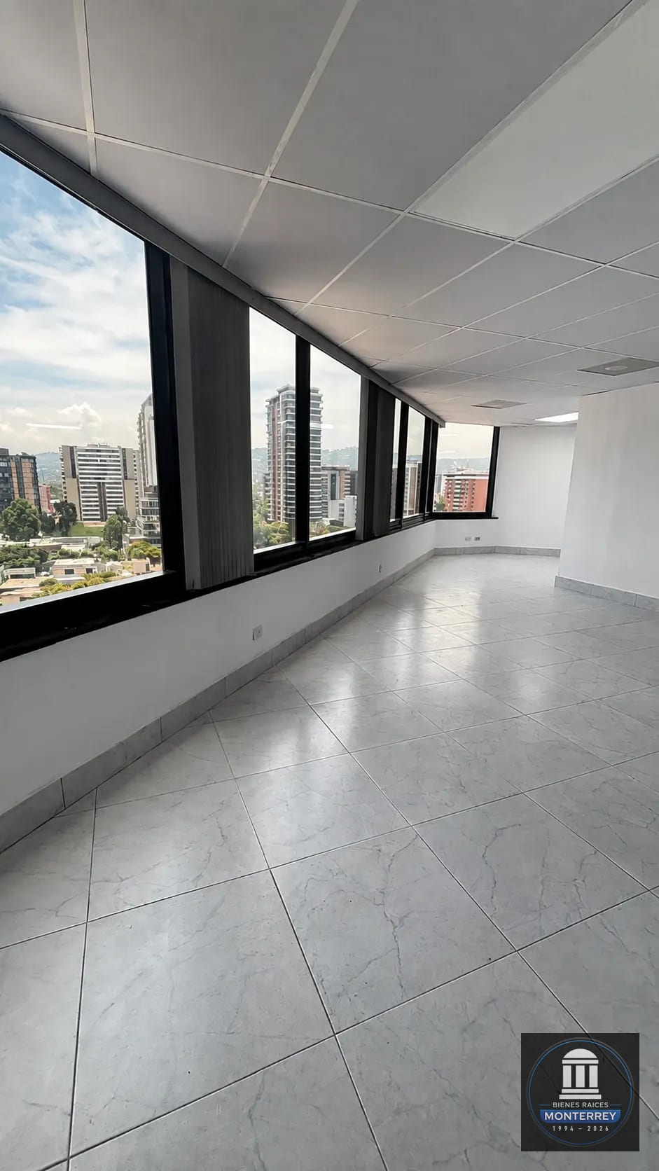 Oficina en Alquiler 185 Metros Cuadrados | Murano Center | Zona 10 — Oficina en Alquiler en Murano Center, Zona 10, Guatemala, Ciudad — foto 14 de 17