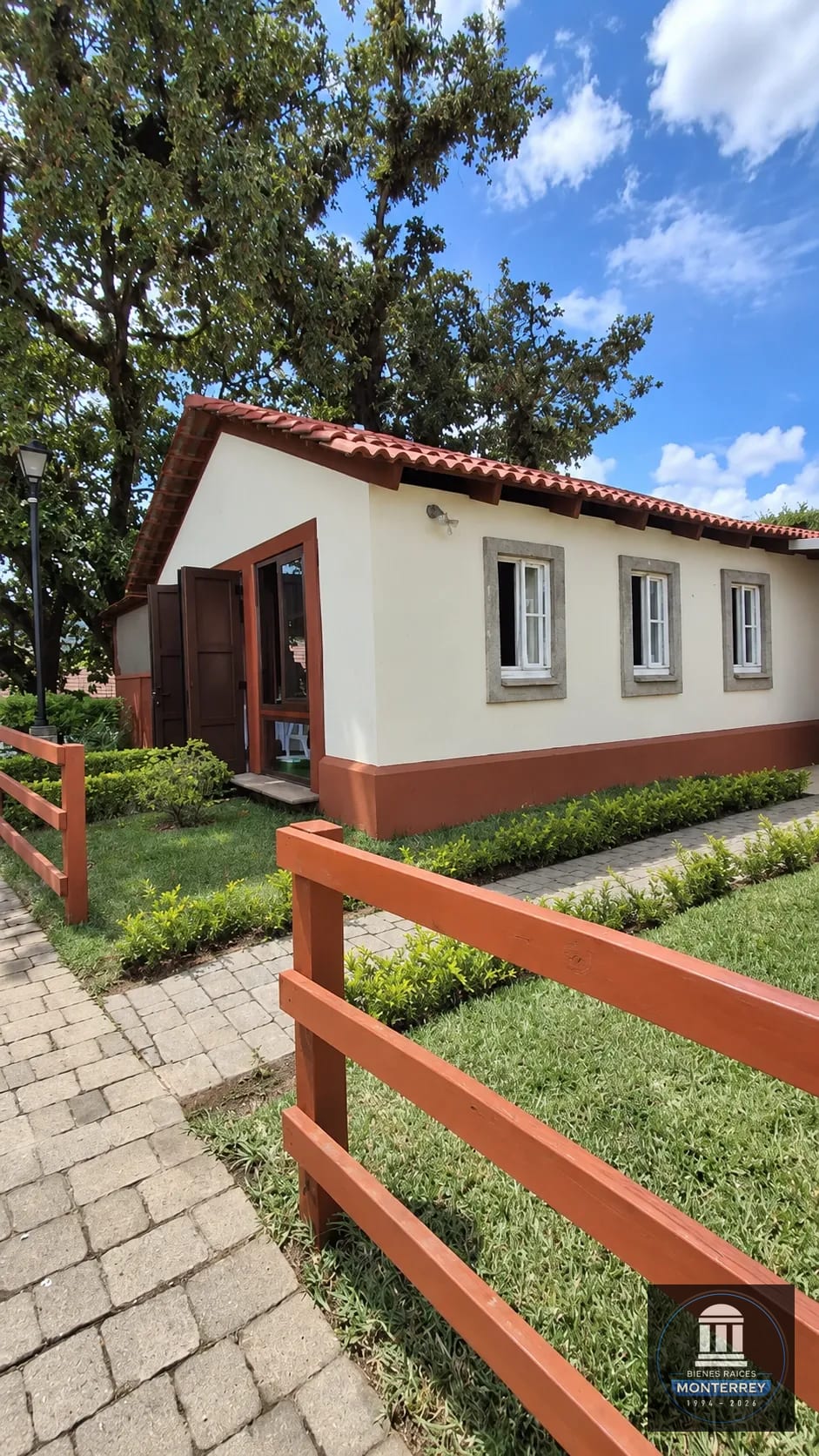 Casa en Renta | San Sebastian Condado el Naranjo | Zona 4 de Mixco — Casa en Alquiler en Zona 4 Mixco, Guatemala, Ciudad — foto 14 de 17