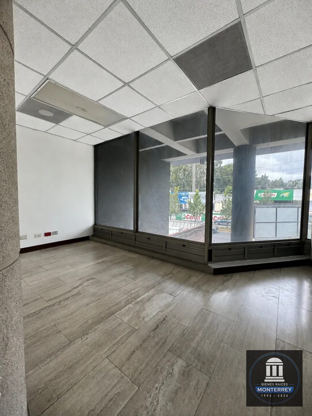 Piso Corporativo en Renta | Nivel 1 | Boulevard los Próceres | Zona 10 — Oficina en Alquiler en Zona 10, Guatemala, Ciudad — foto 8 de 17