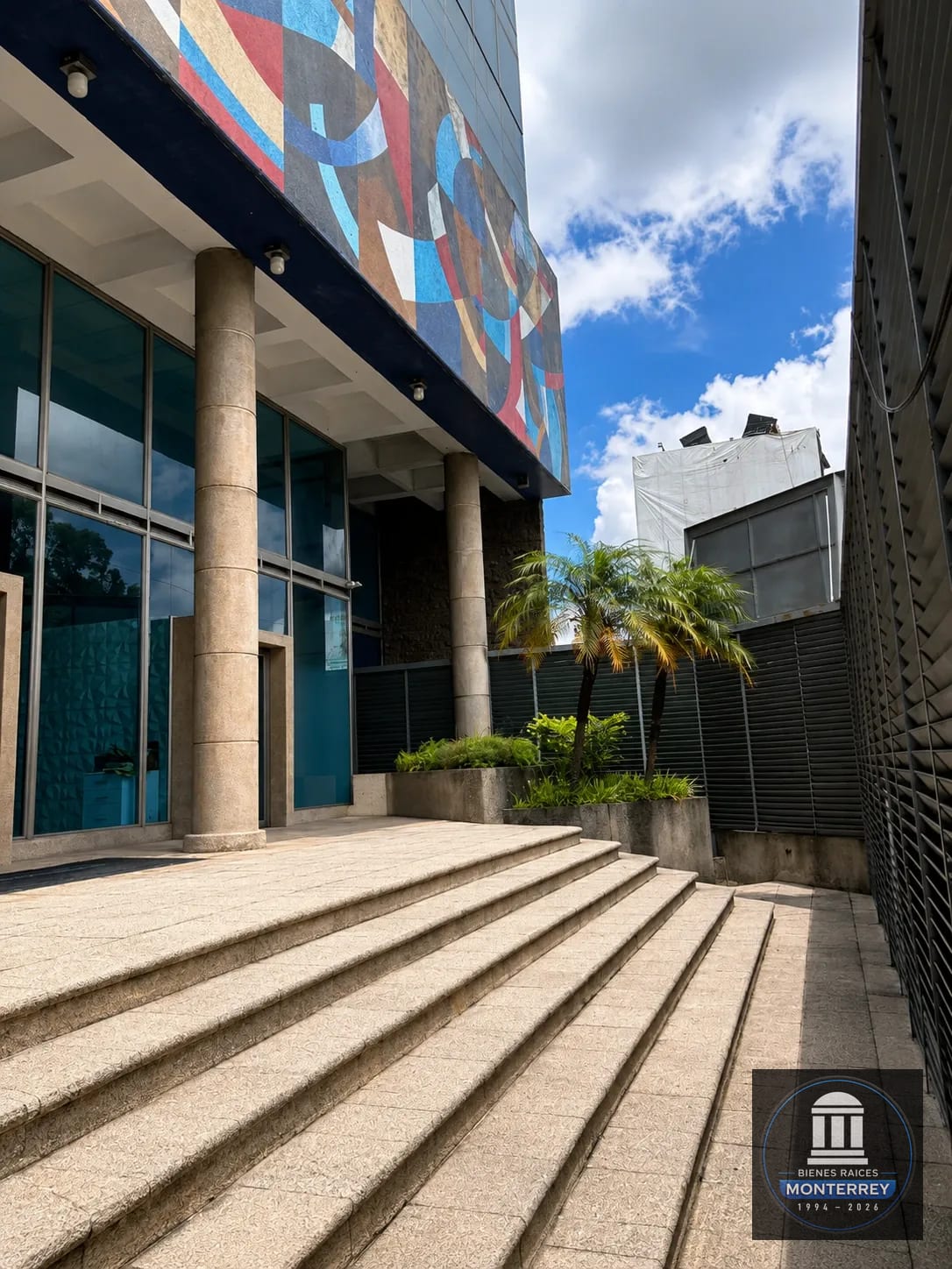 Piso Corporativo en Renta | Nivel 2 | Boulevard los Próceres | Zona 10 — Oficina en Alquiler en Zona 10, Guatemala, Ciudad — foto 2 de 14