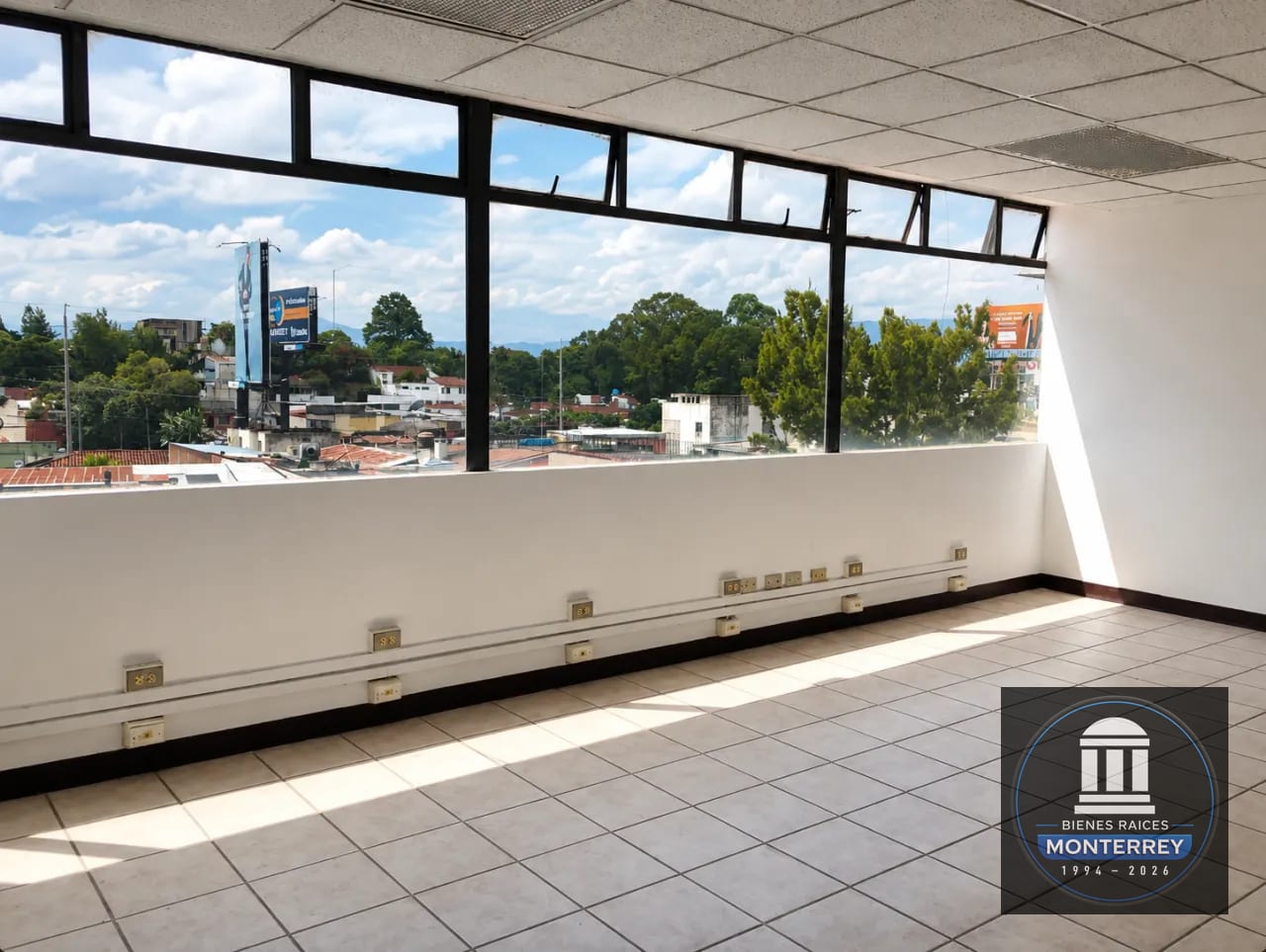 Piso Corporativo en Renta | Nivel 5 | Boulevard los Próceres | Zona 10 — Oficina en Alquiler en Zona 10, Guatemala, Ciudad — foto 14 de 17