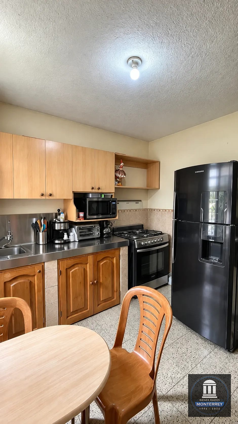 Casa con 4 Apartamentos en Venta | Barrio Moderno | Zona 2 Guatemala — Casa en Venta en Zona 2, Guatemala, Ciudad — foto 12 de 17