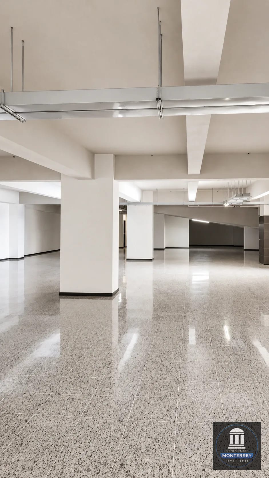 Edificio Corporativo en Renta (preda) | Lado a | Zona 10 de Guatemala — Edificio en Alquiler en Zona 10, Guatemala, Ciudad — foto 10 de 17