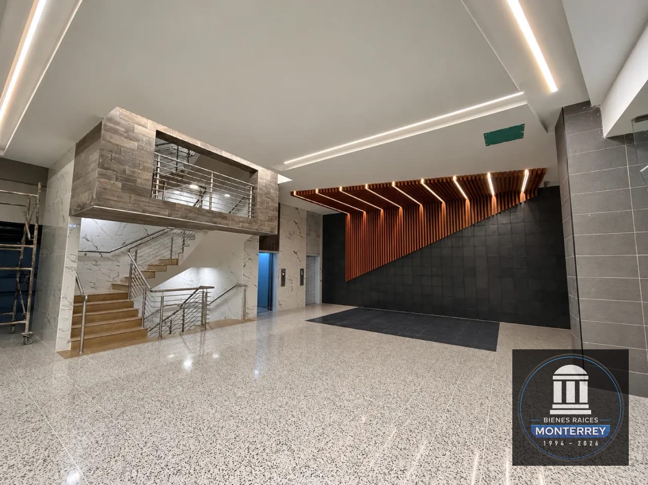 Edificio Corporativo en Renta (preda) | Lado a | Zona 10 de Guatemala — Edificio en Alquiler en Zona 10, Guatemala, Ciudad — foto 6 de 17