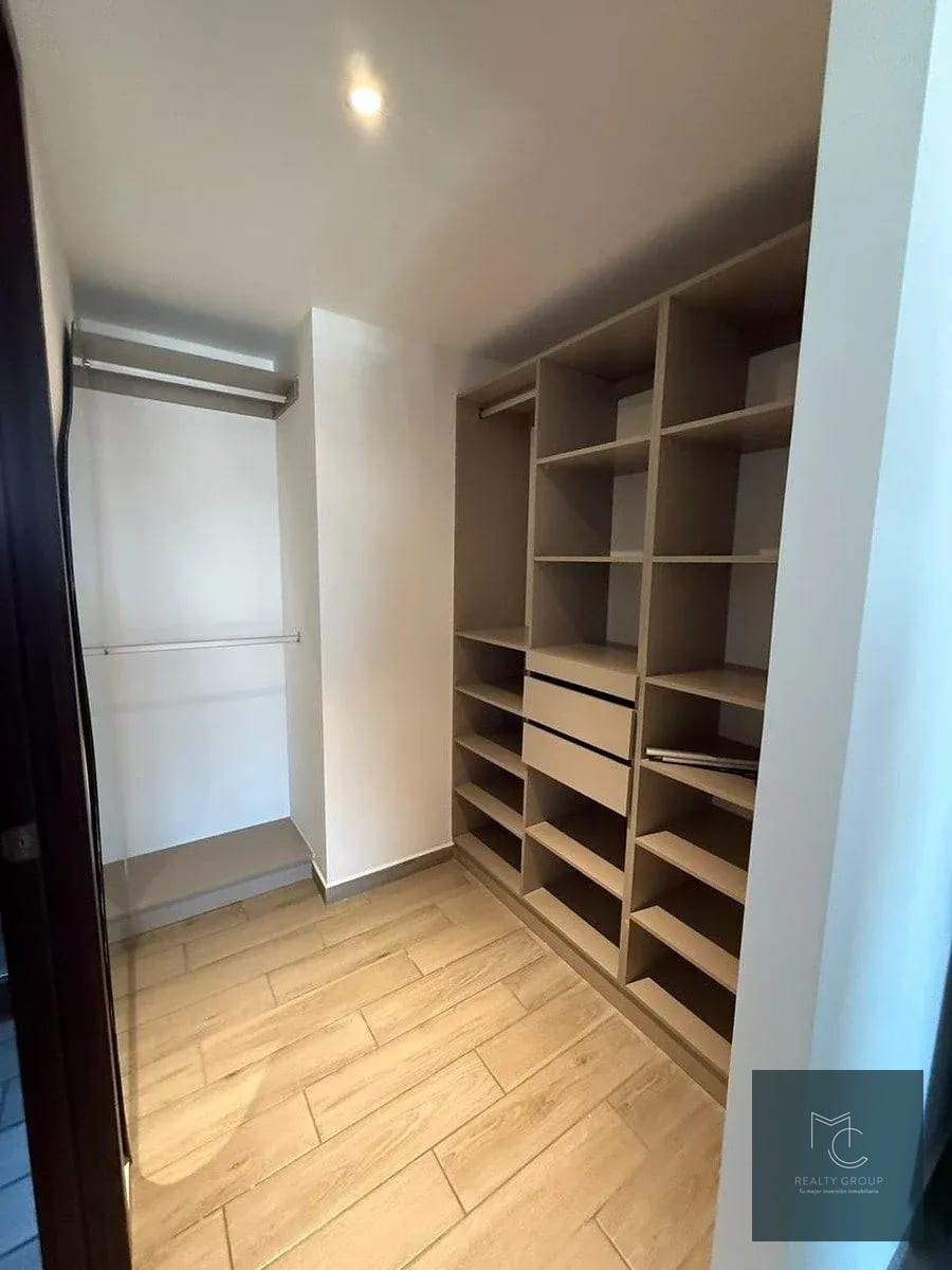 Apartamento en RENTA y VENTA - zona 10 — Apartamento en Alquiler en Parque 10, Zona 10, Guatemala, Ciudad — foto 7 de 13