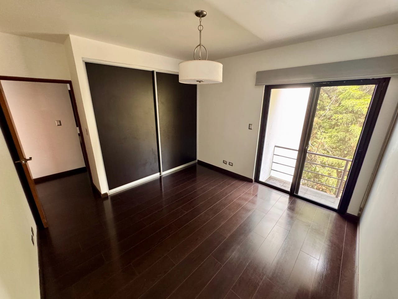 Lindo Apartamento en Alquiler zona 16 — Apartamento en Alquiler en Vista Hermosa IV, Zona 16, Guatemala, Ciudad — foto 11 de 12