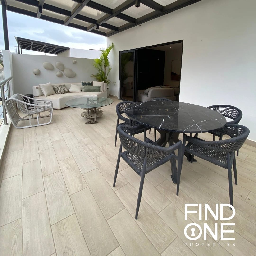 Casa Nueva en zona 16 — Casa en Venta en Zona 16, Guatemala, Ciudad — foto 2 de 14
