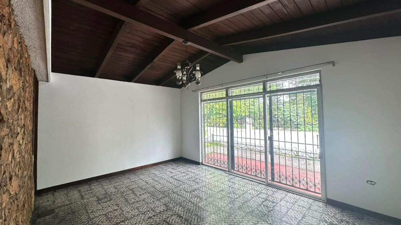 Casa en Renta para Oficinas o Negocio zona 15 — Casa en Alquiler en Vista Hermosa III, Zona 15, Guatemala, Ciudad — foto 2 de 12