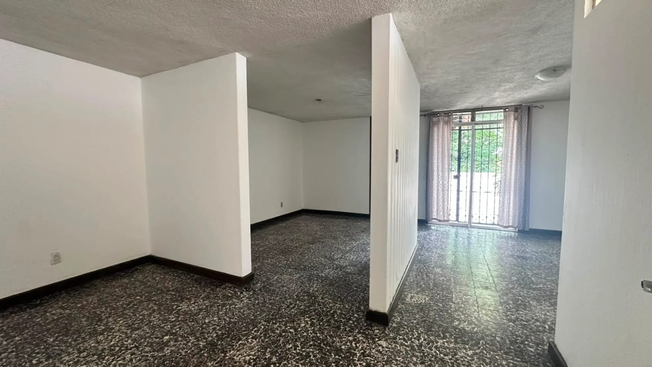 Casa en Renta para Oficinas o Negocio zona 15 — Casa en Alquiler en Vista Hermosa III, Zona 15, Guatemala, Ciudad — foto 4 de 12