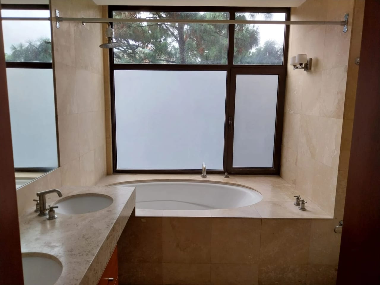 Vive en Casa Margarita zona 10 — Apartamento en Alquiler en Casa Margarita, Zona 10, Guatemala, Ciudad — foto 6 de 7