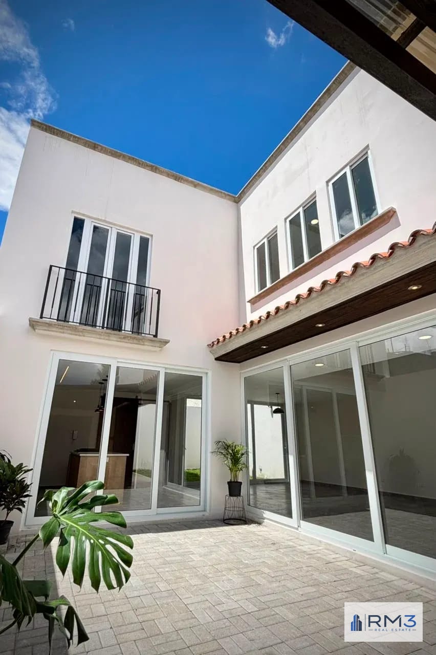 Venta de Casa Nueva en Antigua, Residencial Alameda de Don Vicente — Casa en Venta en Antigua, Sacatepéquez — foto 4 de 15