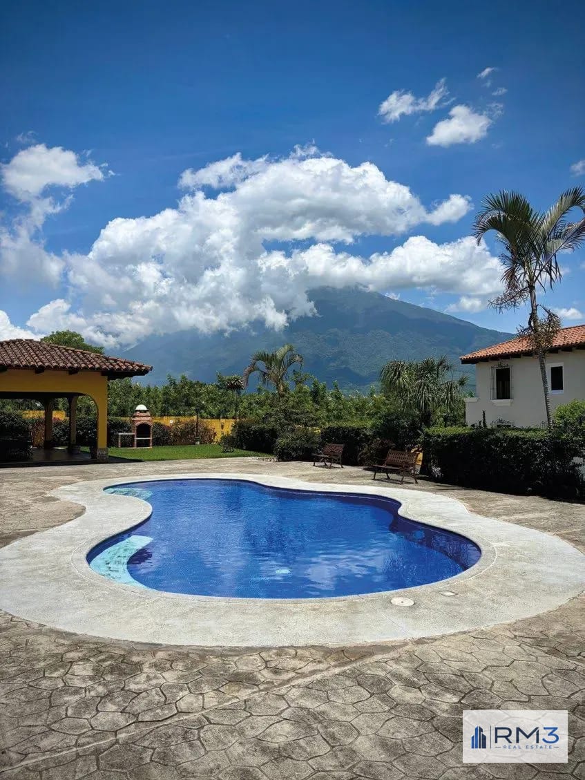 Venta de Casa Nueva en Antigua, Residencial Alameda de Don Vicente — Casa en Venta en Antigua, Sacatepéquez — foto 11 de 15