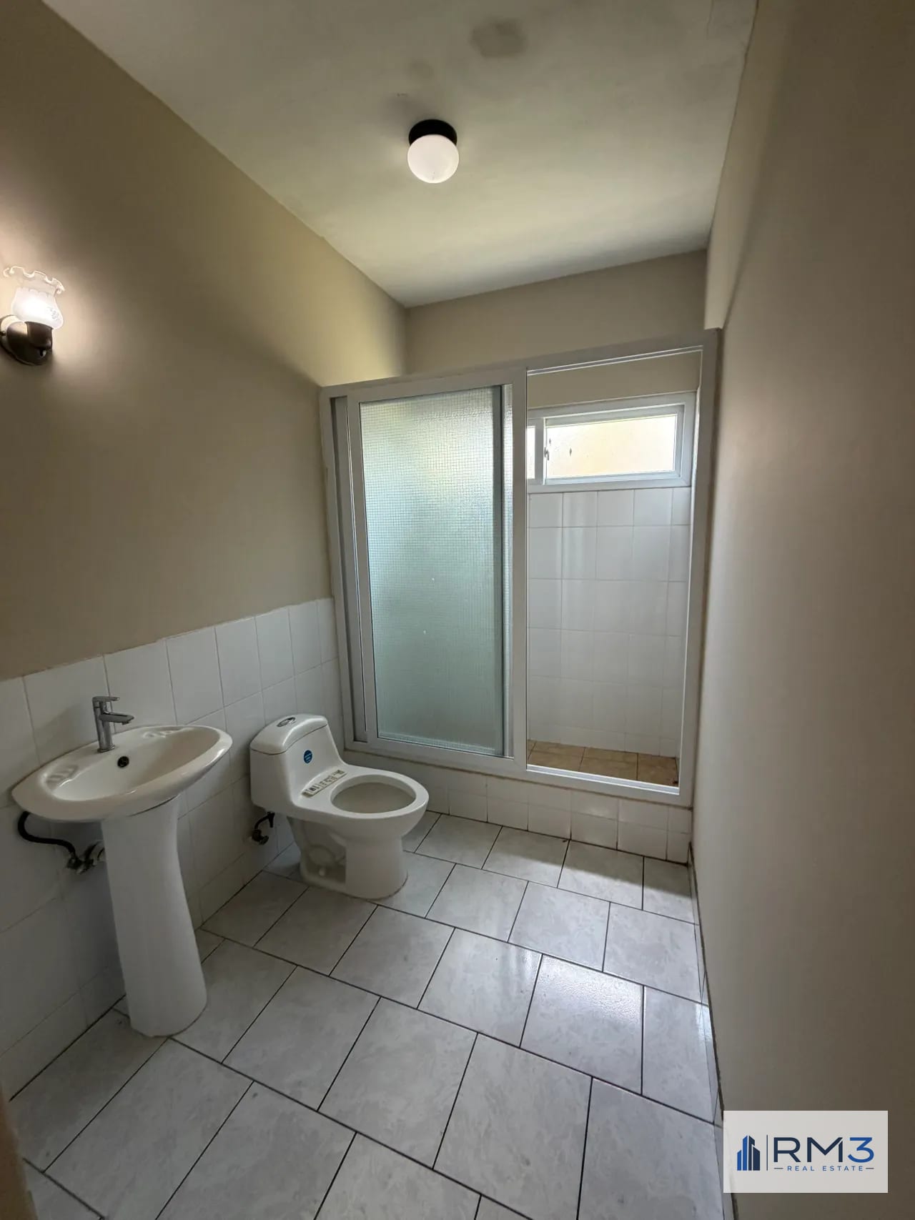 SUPERPRECIO! Venta de Casa 1 nivel en Residenciales Los Manantiales — Casa en Venta en San José Pinula, Guatemala, Ciudad — foto 7 de 10